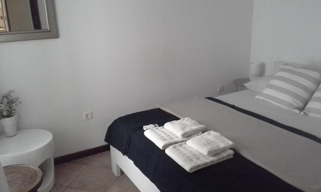 Rooms Livia Trogir Eksteriør bilde