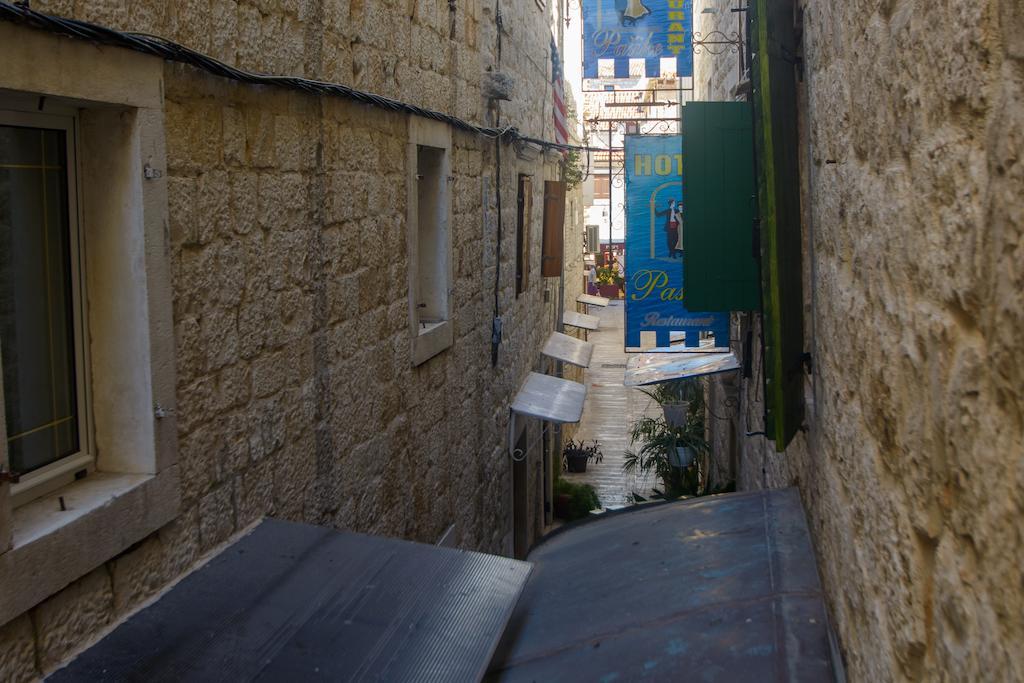 Rooms Livia Trogir Rom bilde
